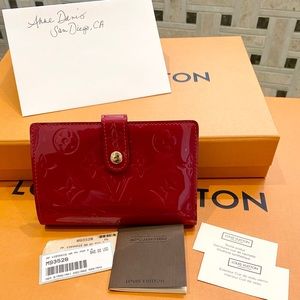 SOLD!💗Louis Vuitton Monogram French Wallet💗
